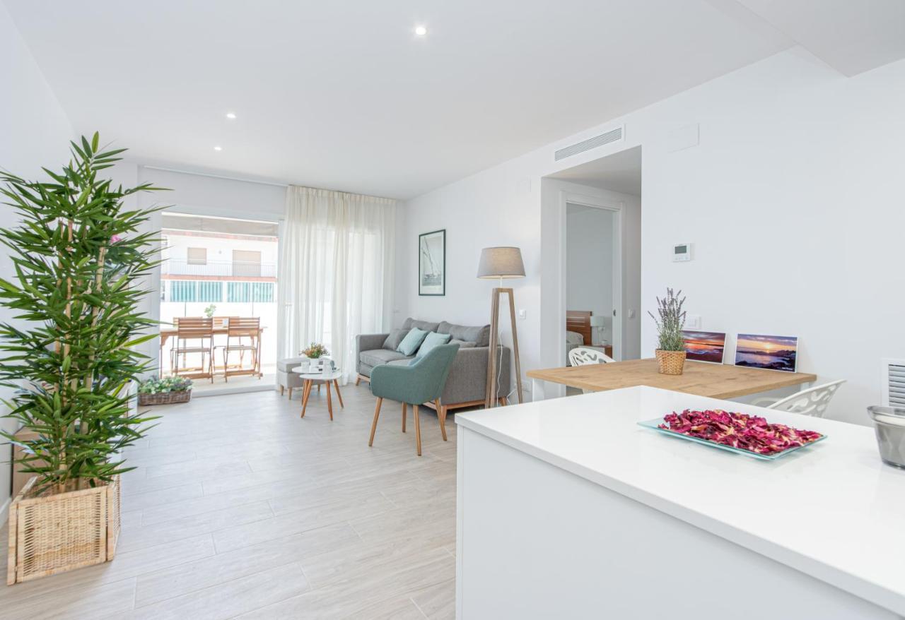 Apartamento M A R I V E N T With Bathroom And Terrace 50 M2