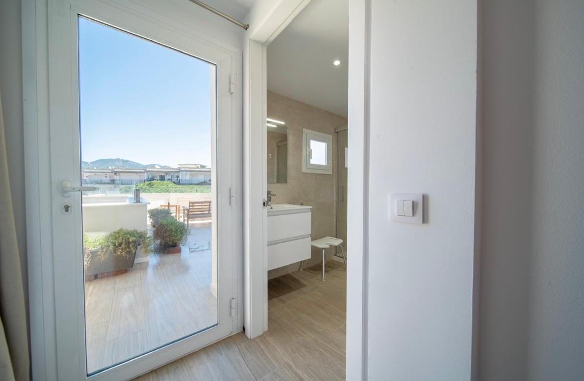 Apartamento M A R I V E N T With Bathroom And Terrace 50 M2 Rosas